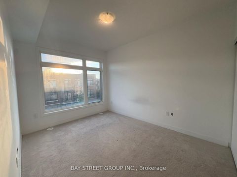 Photo 9 at 9 Seymour Street, Vaughan Grove, Vaughan