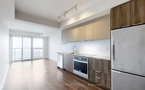Photo 4 at 2806 - 2 Sonic Way, Flemingdon Park, Toronto