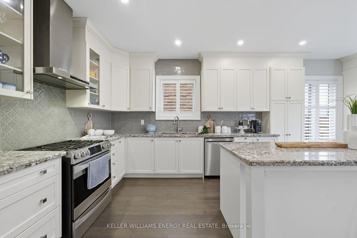 Photo 5 at 906 Wrenwood Drive, Taunton, Oshawa