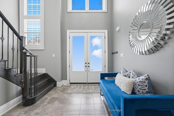 Photo 16 at 906 Wrenwood Drive, Taunton, Oshawa