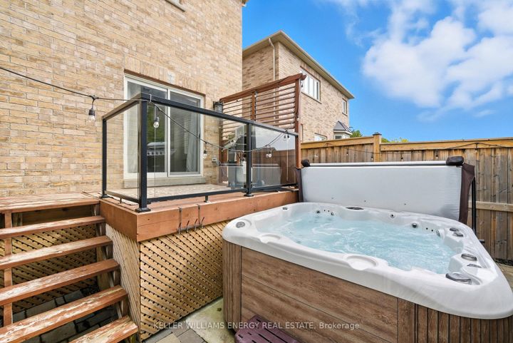 Photo 41 at 906 Wrenwood Drive, Taunton, Oshawa