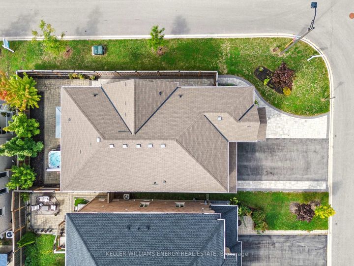 Photo 46 at 906 Wrenwood Drive, Taunton, Oshawa