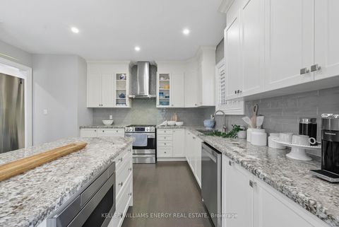 Photo 4 at 906 Wrenwood Drive, Taunton, Oshawa