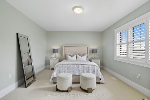 Photo 23 at 906 Wrenwood Drive, Taunton, Oshawa