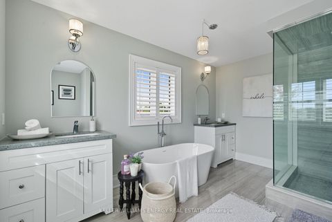 Photo 27 at 906 Wrenwood Drive, Taunton, Oshawa