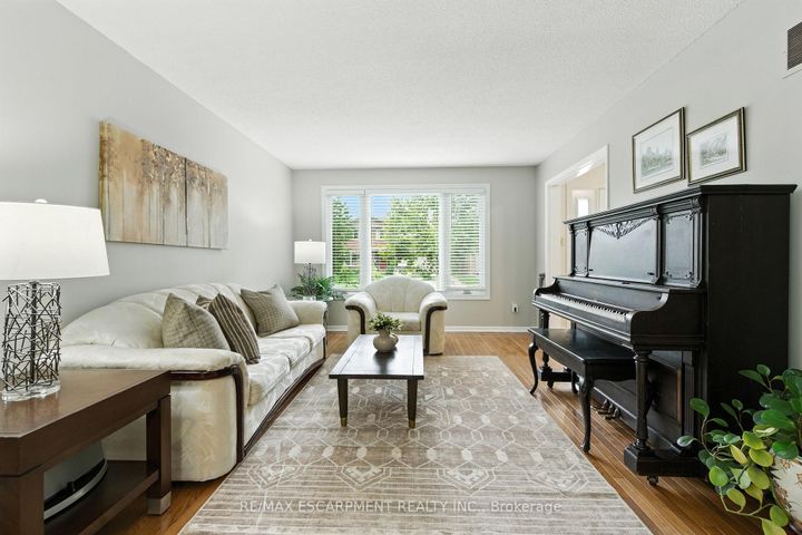 Photo 6 at 561 Harmony Avenue, Roseland, Burlington