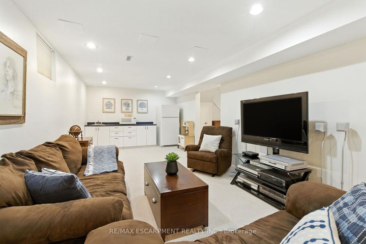 Photo 37 at 561 Harmony Avenue, Roseland, Burlington
