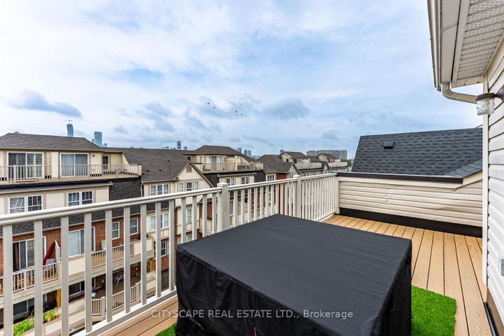 Photo 21 at 3 - 700 Neighbourhood Circle, Cooksville, Mississauga
