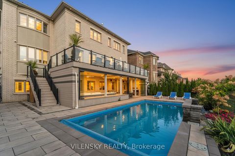 Photo 1 at 175 Woodgate Pines Drive, Kleinburg, Vaughan