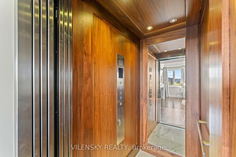 Photo 11 at 175 Woodgate Pines Drive, Kleinburg, Vaughan