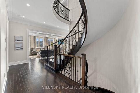 Photo 16 at 175 Woodgate Pines Drive, Kleinburg, Vaughan