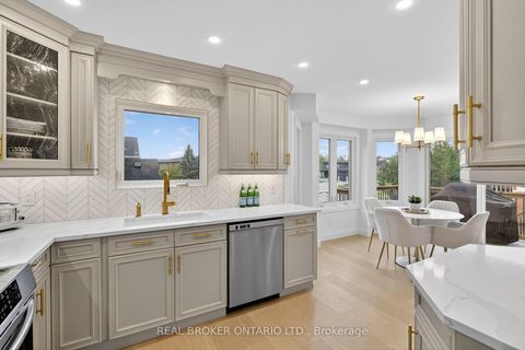 Photo 12 at 37 Macmillan Crescent, Painswick North, Barrie