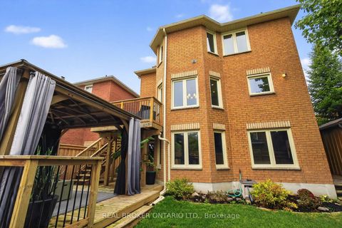 Photo 39 at 37 Macmillan Crescent, Painswick North, Barrie