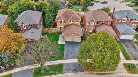 Photo 40 at 37 Macmillan Crescent, Painswick North, Barrie