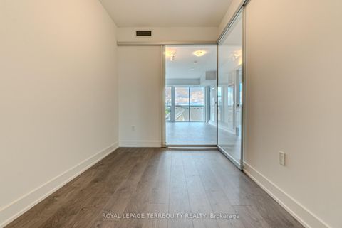 Photo 16 at 611 - 2343 Khalsa Gate, WM Westmount, Oakville