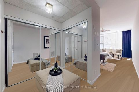 Photo 14 at 209 - 980 Yonge Street, Annex, Toronto