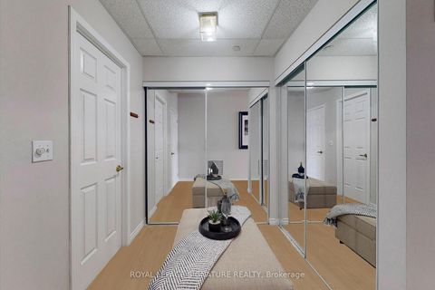 Photo 16 at 209 - 980 Yonge Street, Annex, Toronto