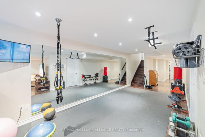 Photo 19 at 37 Diamond Leaf Lane, Georgetown, Halton Hills