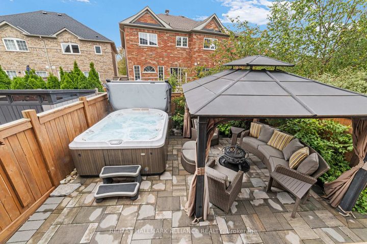 Photo 36 at 37 Diamond Leaf Lane, Georgetown, Halton Hills