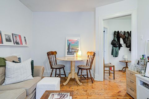 Photo 18 at 246 Euclid Avenue, Bellwoods, Toronto