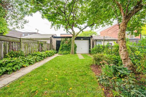 Photo 33 at 246 Euclid Avenue, Bellwoods, Toronto
