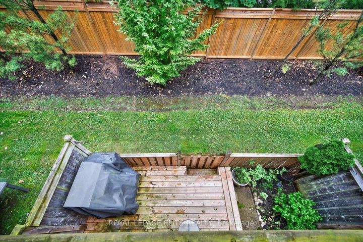 Photo 17 at 17 - 4165 Upper Middle Road, Rose, Burlington