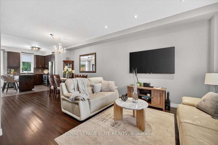 Photo 20 at 17 - 4165 Upper Middle Road, Rose, Burlington
