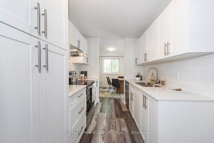 Photo 5 at 21 - 1444 Upper Ottawa Street, Templemead, Hamilton