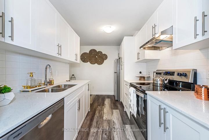 Photo 7 at 21 - 1444 Upper Ottawa Street, Templemead, Hamilton