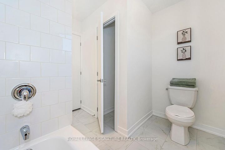 Photo 22 at 21 - 1444 Upper Ottawa Street, Templemead, Hamilton