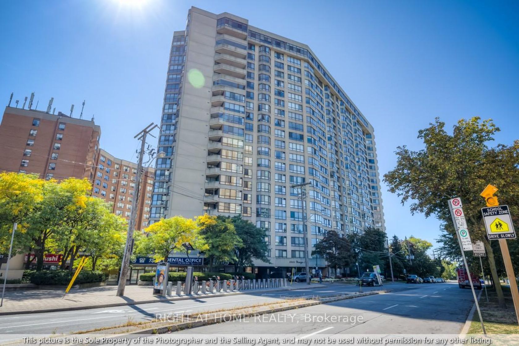 1810 - 5444 Yonge Street, Willowdale West, Toronto 