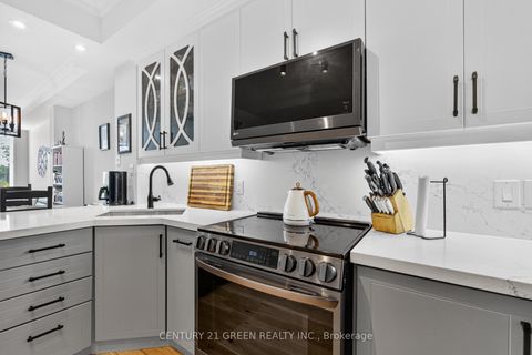 Photo 7 at 316 - 3531 Lake Shore Boulevard W, Long Branch, Toronto