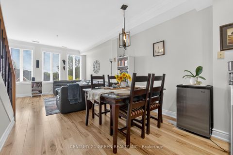 Photo 10 at 316 - 3531 Lake Shore Boulevard W, Long Branch, Toronto