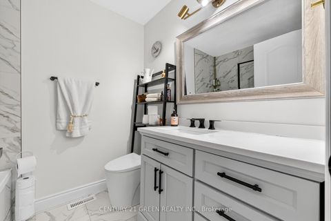 Photo 27 at 316 - 3531 Lake Shore Boulevard W, Long Branch, Toronto