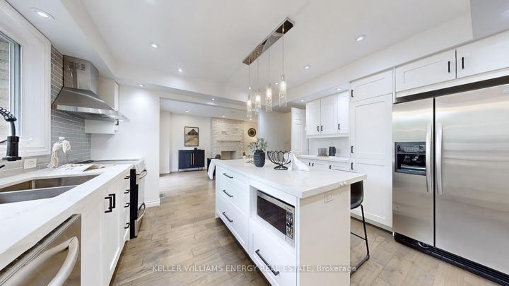 Photo 8 at 29 Fry Court, Markham Village, Markham