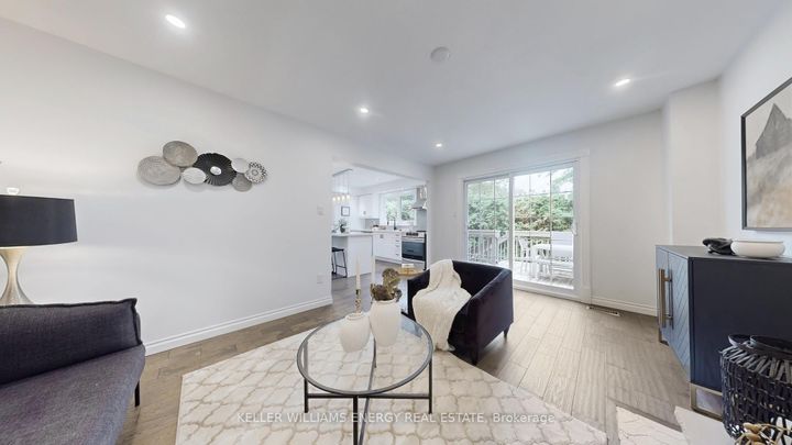 Photo 16 at 29 Fry Court, Markham Village, Markham