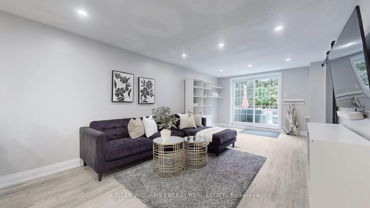 Photo 31 at 29 Fry Court, Markham Village, Markham