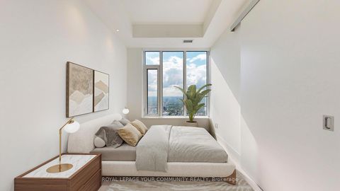 Photo 14 at 6002 - 11 Yorkville Avenue, Annex, Toronto
