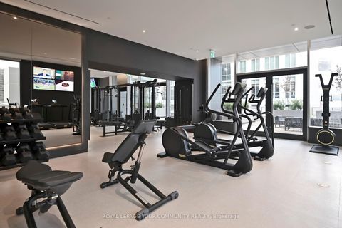 Photo 24 at 6002 - 11 Yorkville Avenue, Annex, Toronto