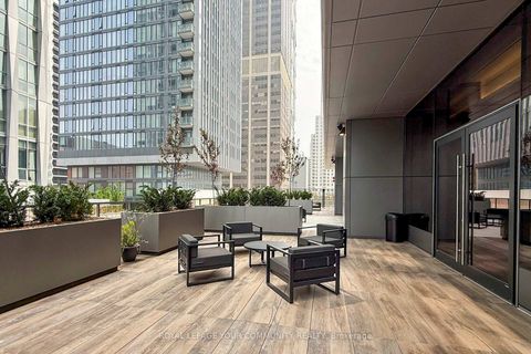 Photo 32 at 6002 - 11 Yorkville Avenue, Annex, Toronto Photo 32 at 6002 - 11 Yorkville Avenue, Annex, Toronto