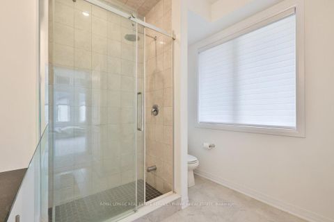 Photo 21 at 9 Crown Gate, GO Glenorchy, Oakville