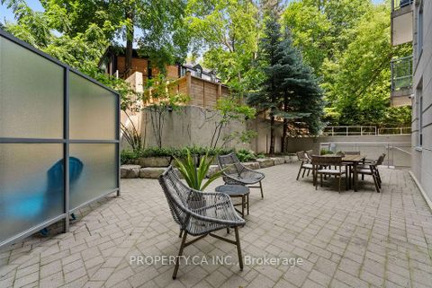 Photo 1 at 101 - 1801 Bayview Avenue, Leaside, Toronto