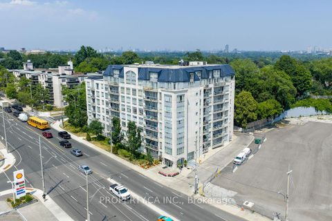 Photo 35 at 101 - 1801 Bayview Avenue, Leaside, Toronto