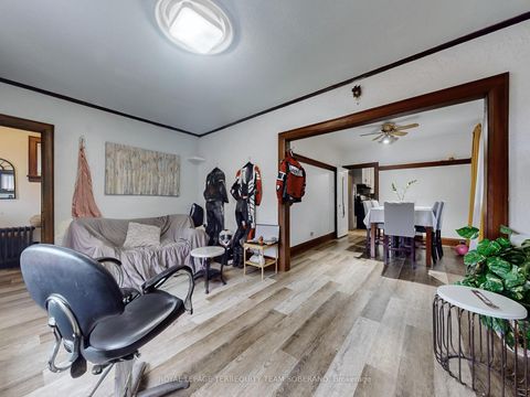 Photo 5 at 15 Victoria Avenue E, Weston, Toronto