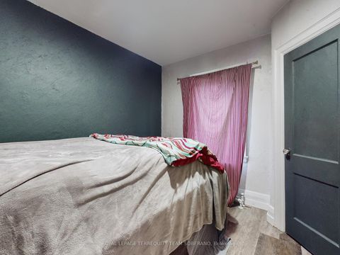 Photo 20 at 15 Victoria Avenue E, Weston, Toronto
