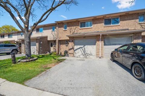 Photo 1 at 137 - 1520 Lancaster Drive, FA Falgarwood, Oakville