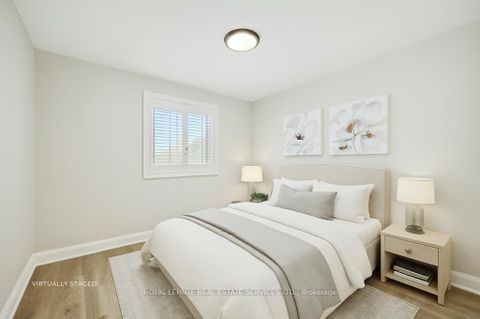 Photo 18 at 137 - 1520 Lancaster Drive, FA Falgarwood, Oakville