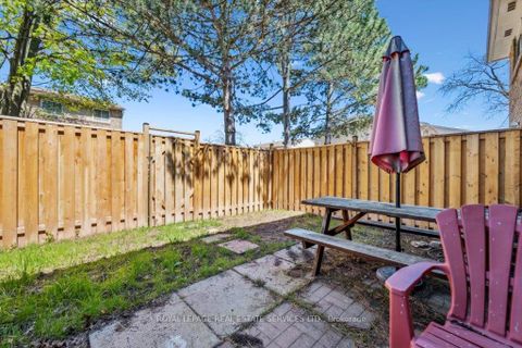 Photo 27 at 137 - 1520 Lancaster Drive, FA Falgarwood, Oakville