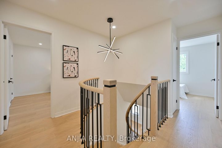 Photo 16 at 1339 Willowbank Trail, Rathwood, Mississauga
