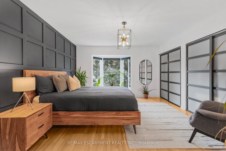 Photo 15 at 5 - 2015 Cleaver Avenue, Headon, Burlington